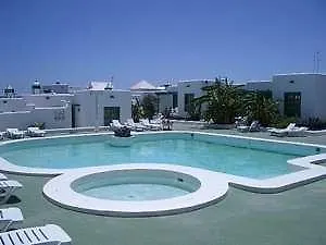 מלון Playa Flor